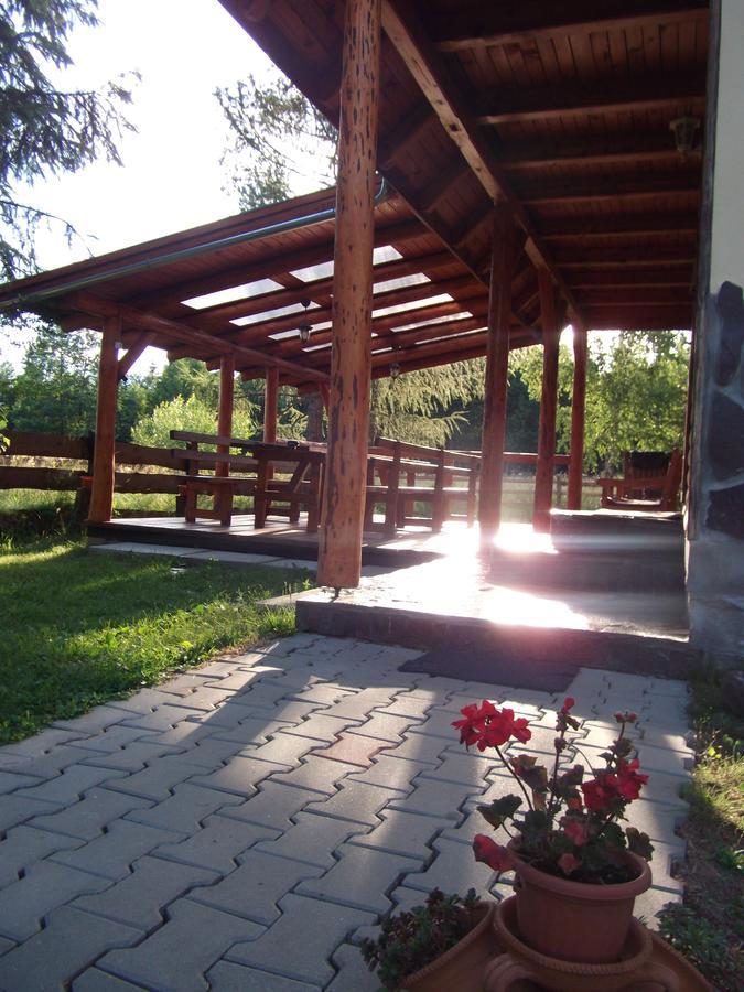 Any Kulcsoshaz Villa Sicasau Exterior photo