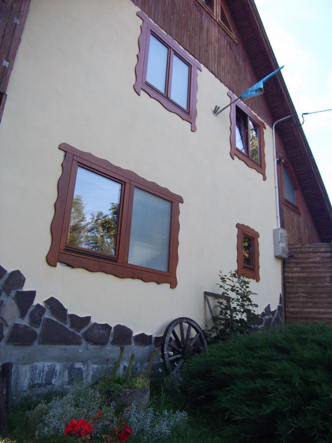 Any Kulcsoshaz Villa Sicasau Exterior photo